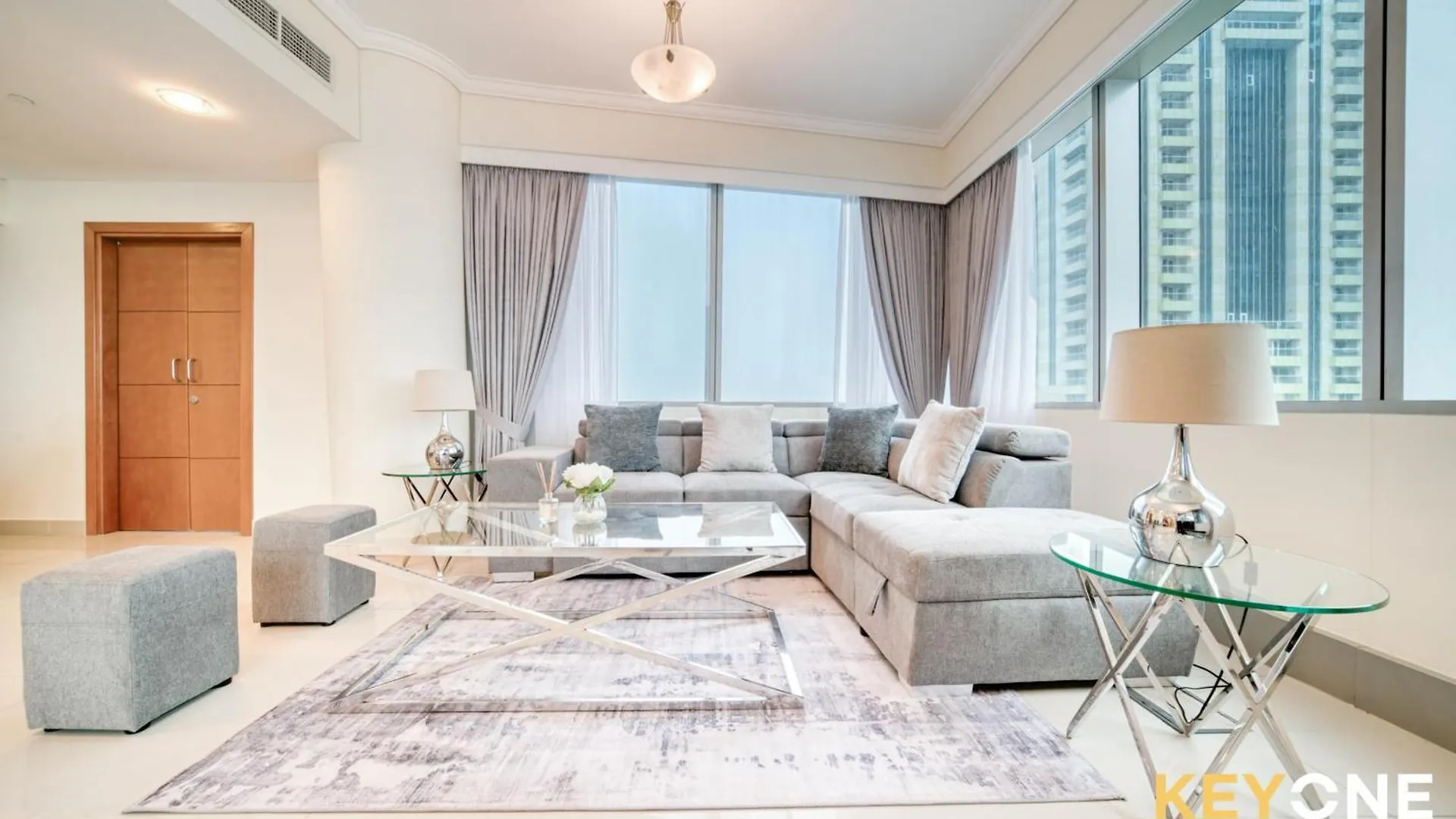 Captivating Sky & Sea Views In Two Bedroom Suite Apartment