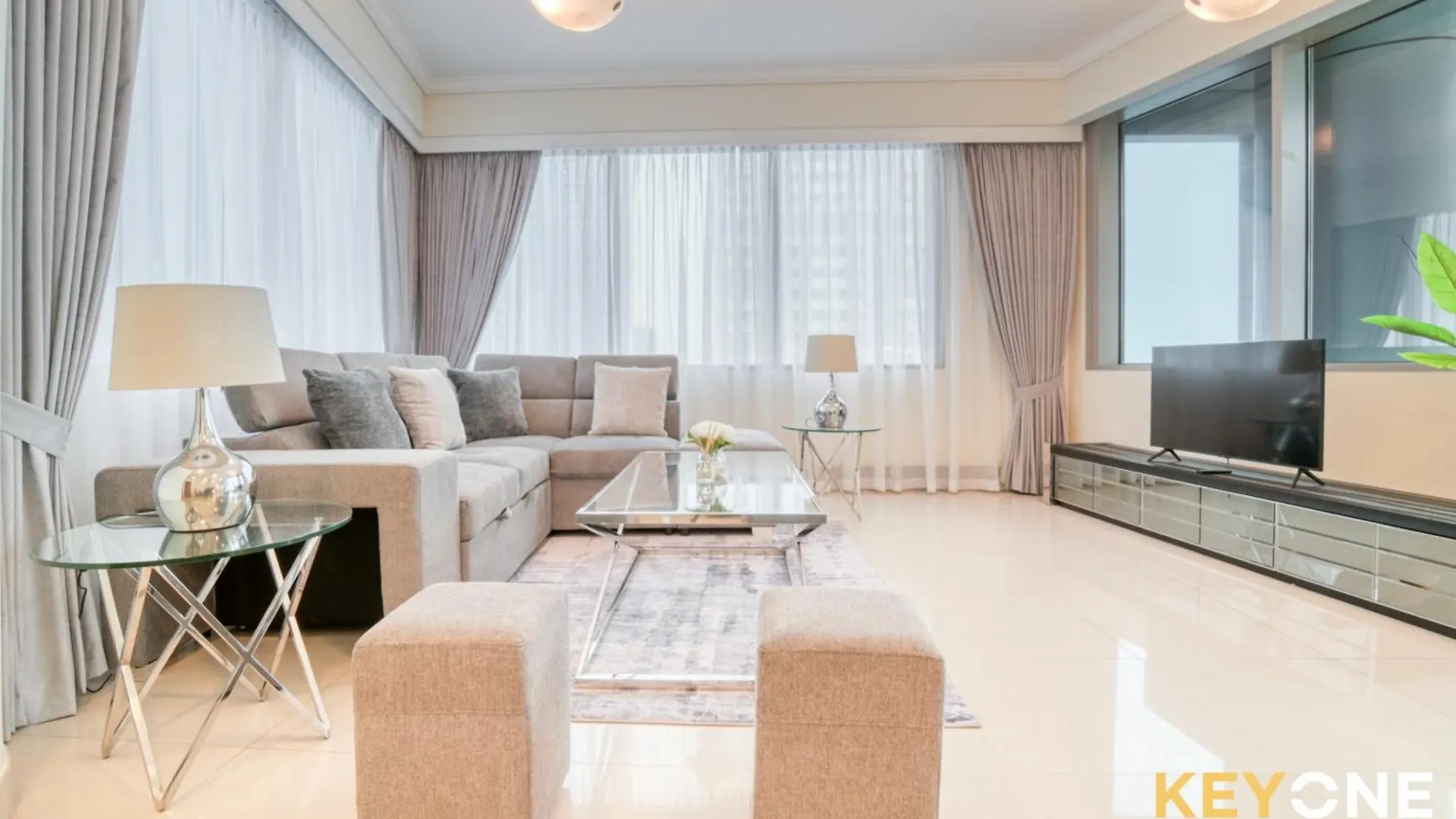 Captivating Sky & Sea Views In Two Bedroom Suite