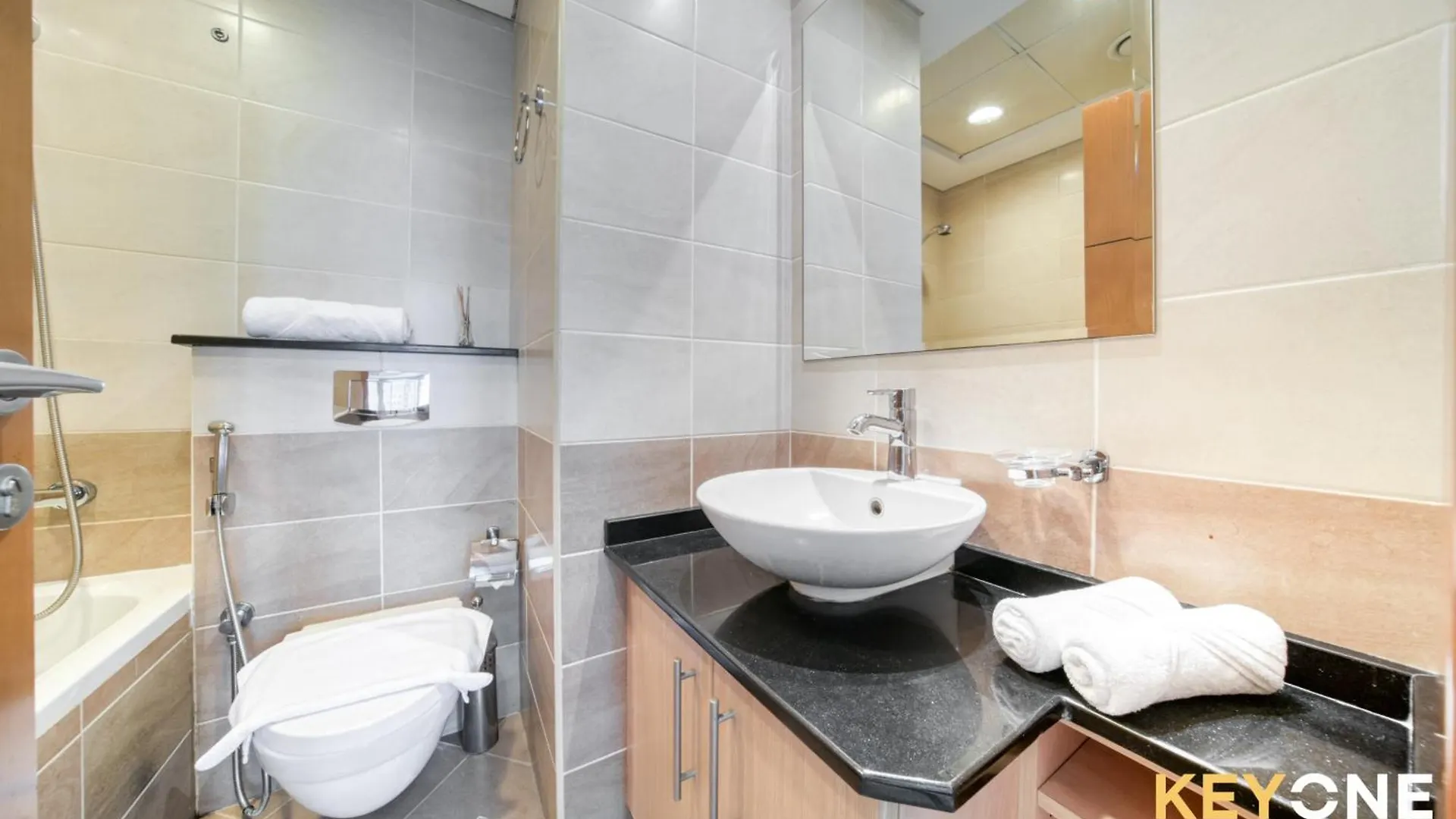 Captivating Sky & Sea Views In Two Bedroom Suite Dubaj 0*,  Spojené arabské emiráty